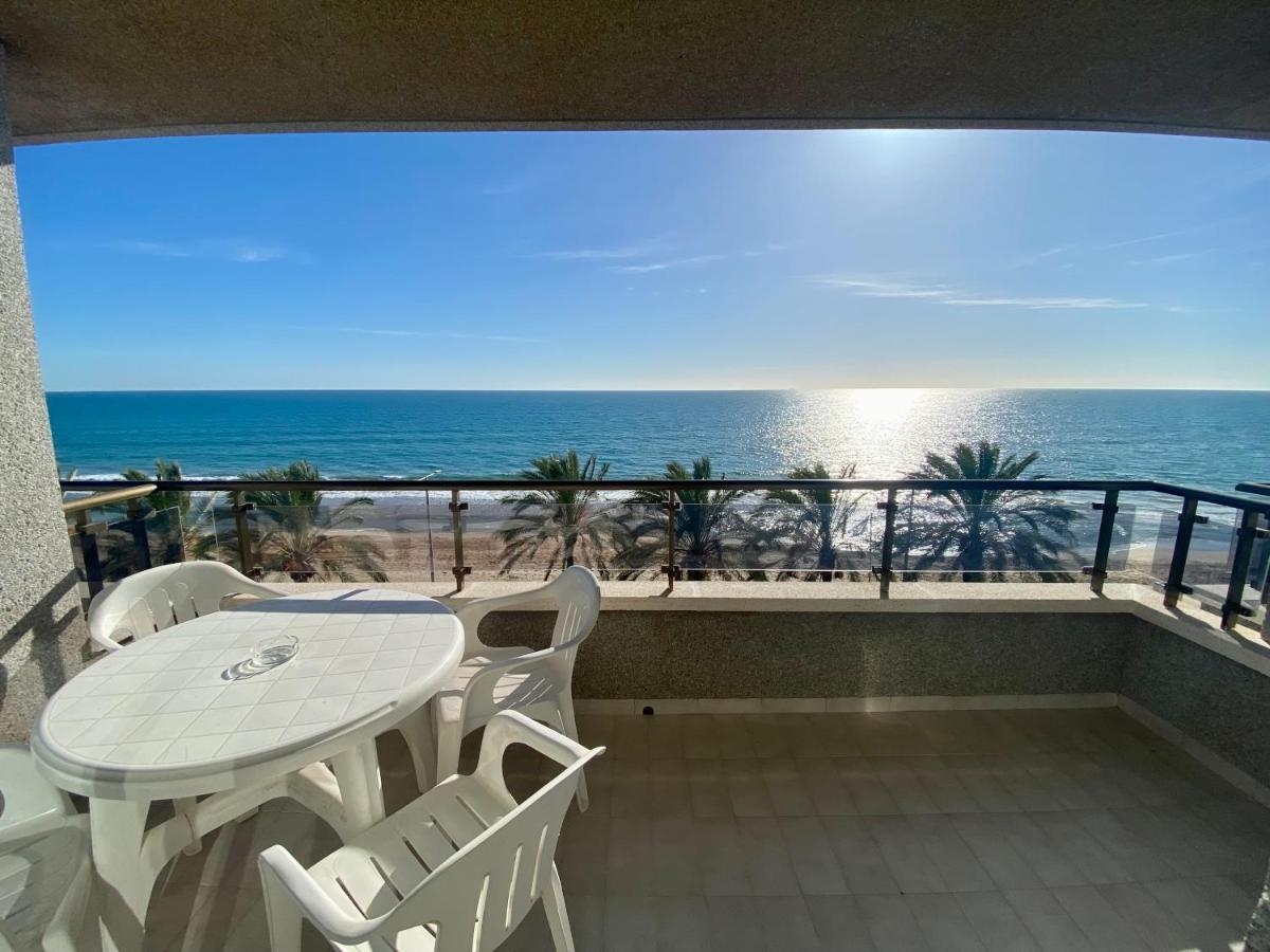 Beach Apartment In Calafell Ngoại thất bức ảnh
