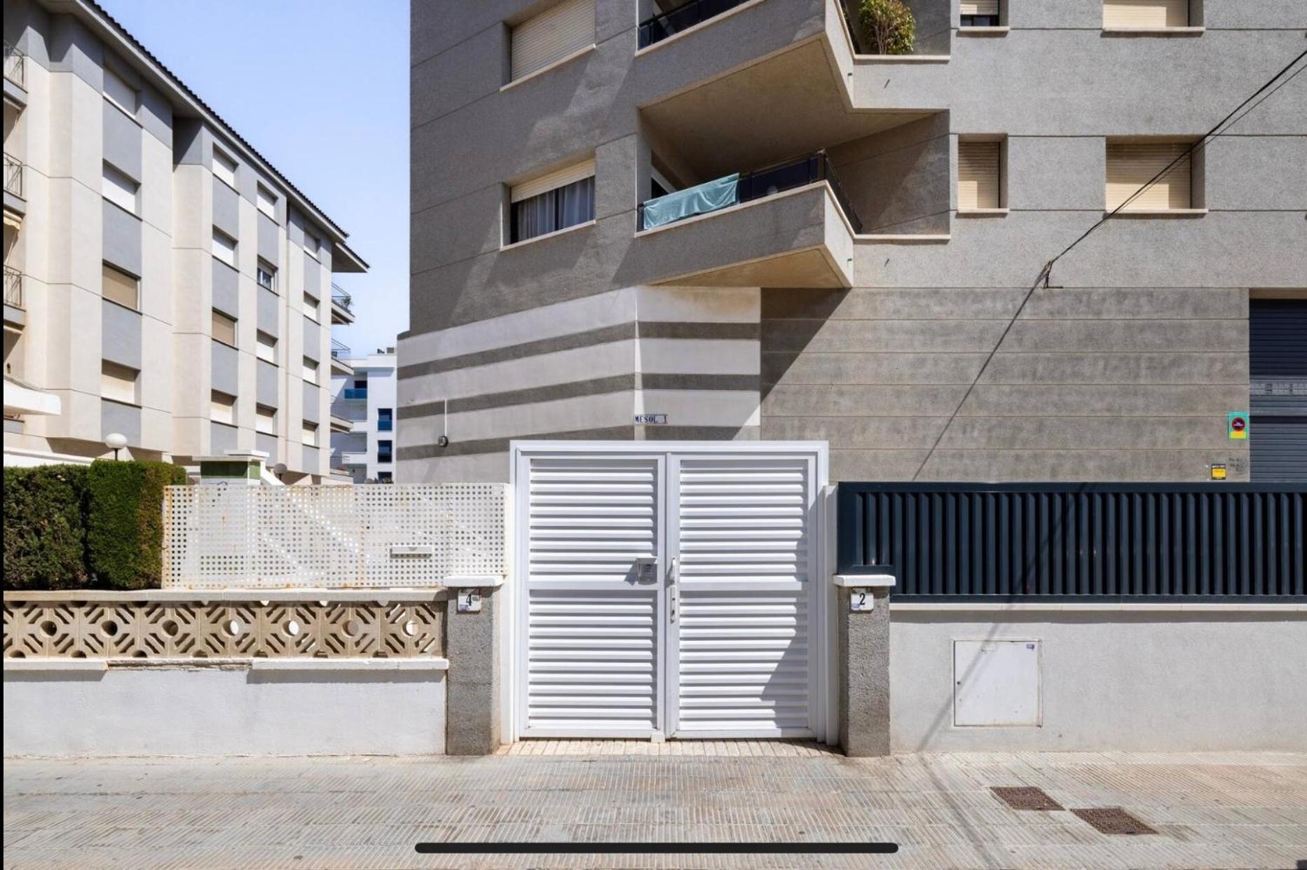 Beach Apartment In Calafell Ngoại thất bức ảnh